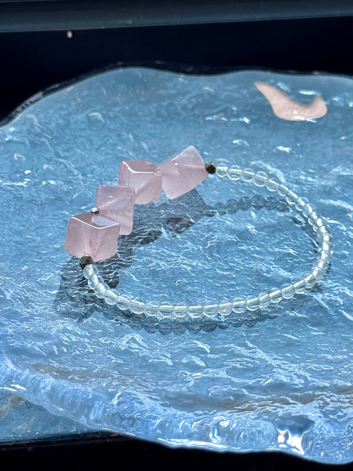 Yolo - one off Design